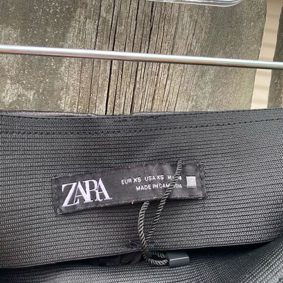 Zara Black Faux Leather Zebra Leggings | XS - Picture 4 of 6